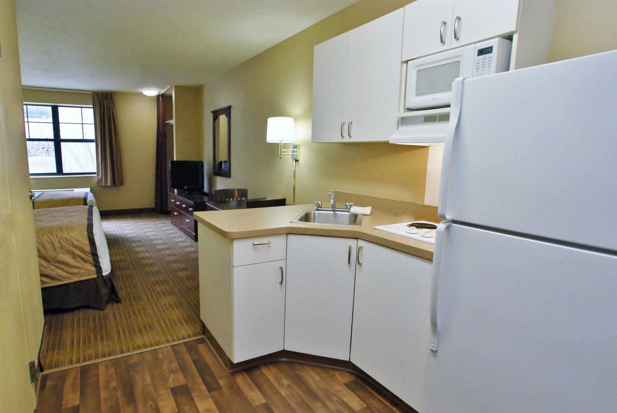 Extended Stay America Suites - Indianapolis - Castleton Eksteriør billede